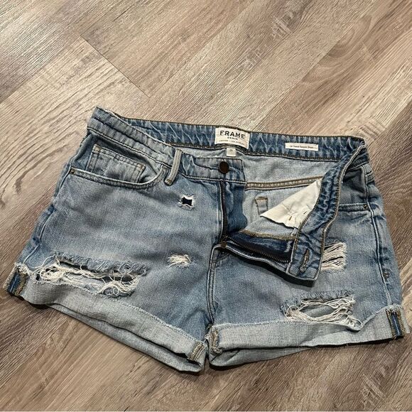 FRAME Le Grande Garçon Distressed Denim Jean Shorts Size 26 - Picture 6 of 9